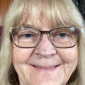 Meet your Posher, Julie m.